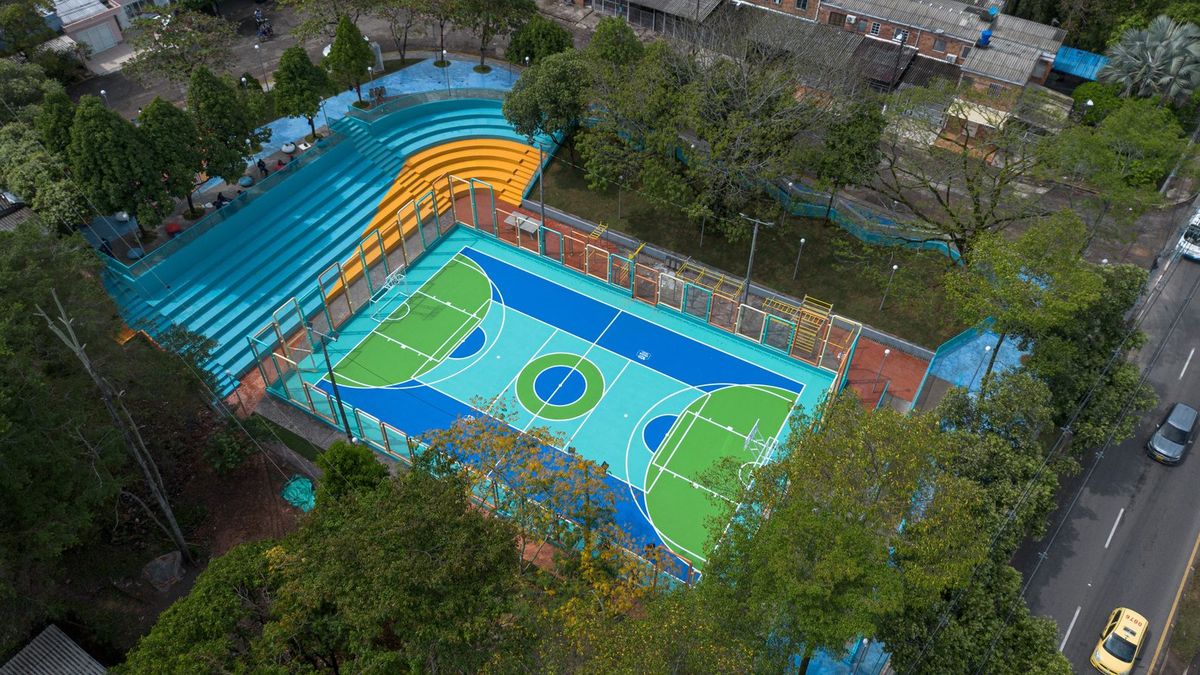 Polideportivo construido por Once M